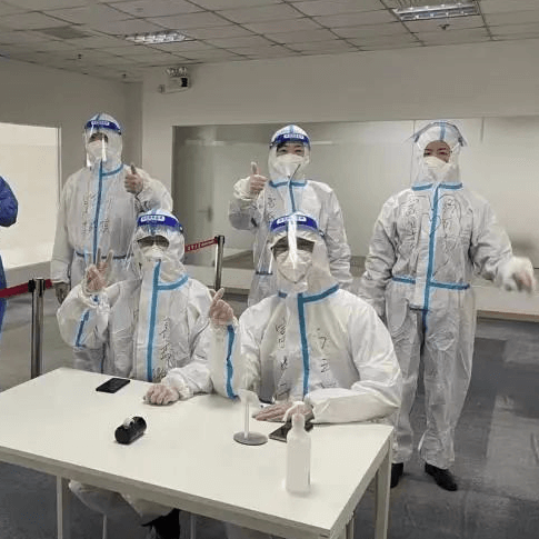 心有所向 — 致敬每一颗永不生锈的螺丝钉